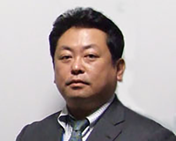 佐藤 氏