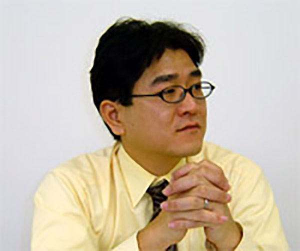 小松本氏