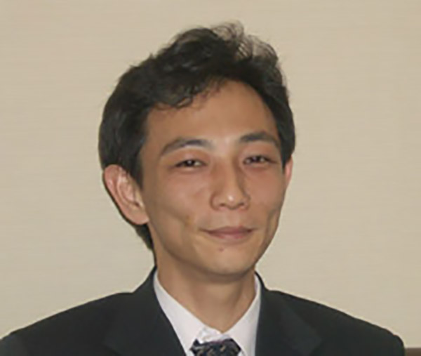 大森 氏